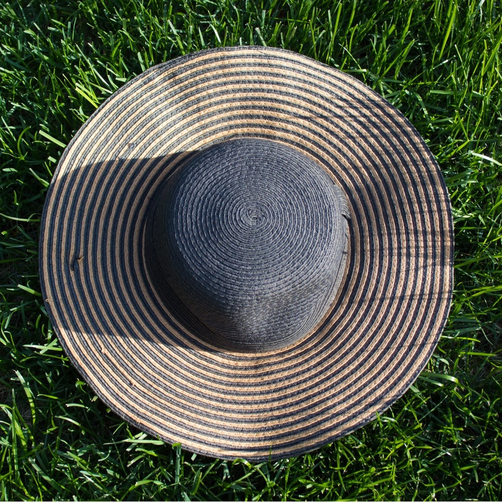 Mint by Goorin | Vintage 90's Two Tone Brown Earthy Summer Paper Floppy Sun Hat